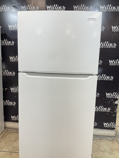 [108334] Frigidaire Refrigerator Top and Bottom 30x66 (white) 