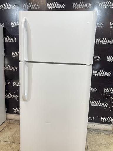[108336] Frigidaire Refrigerator Top and Bottom 30x66 (white) 