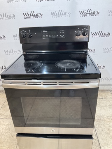 [108568] Ge Electric Stove 220volts (40/50 AMP) 30inches {3 prong} (Stainless steel) 