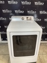Samsung Electric Dryer 220volts (30 AMP) 27inches {4 prong} (White) 