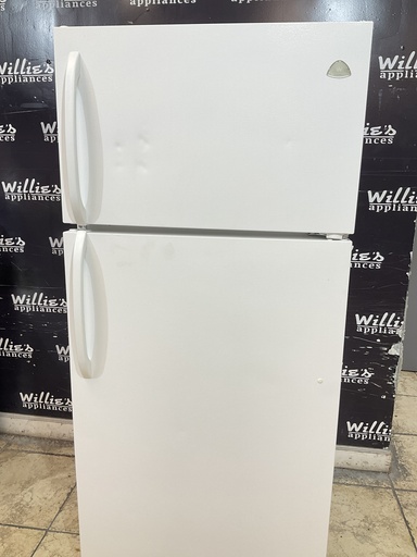 [108715] White Westinghouse Refrigerator Top and Bottom 30x65 1/2” (White)