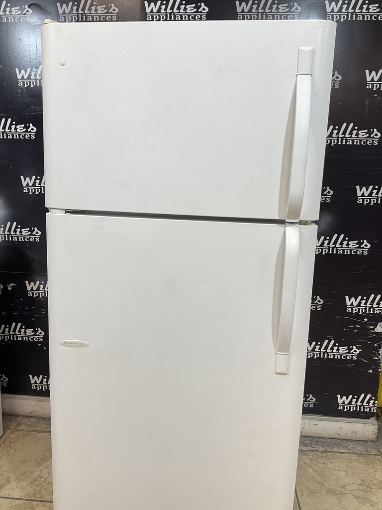 Frigidaire Refrigerator Top and Bottom 30x65 1/2” (White) 