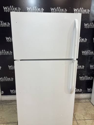 [108768] Frigidaire Refrigerator Top and Bottom 28x59 1/2” (White) 