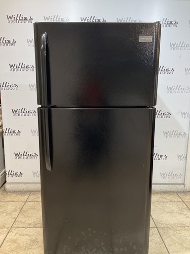 [108811] Frigidaire Refrigerator Top and Bottom 30x66 (Black)