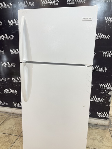 [108921] Frigidaire Refrigerator Top and Bottom 28 1/2” x 65” (White) 