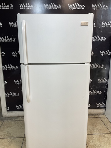 [109083] Frigidaire Refrigerator Top and Bottom 30x66 (White) 
