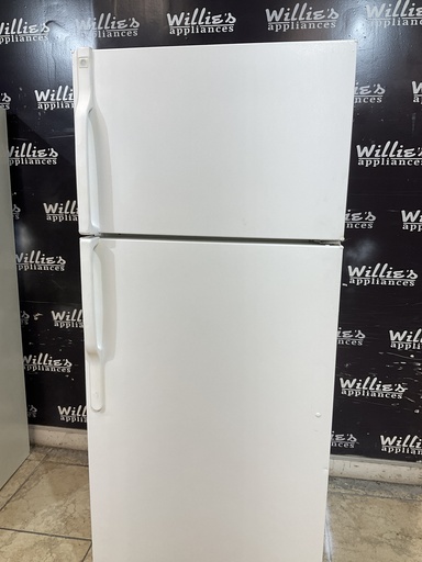 [109095] Ge Refrigerator Top and Bottom 28x67 1/2” (White) 